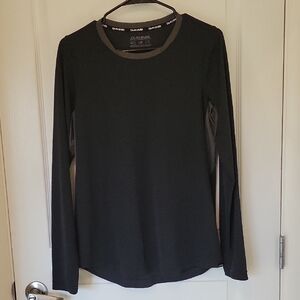 Dakine Women's Black Long Sleeve Top